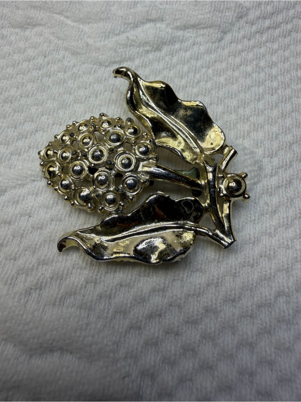 Vintage Gold Floral Cluster Leaf Brooch